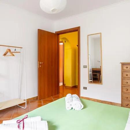 Apartman Con Bagno Cucina E Terrazza Al Vicoletto Al Massimo