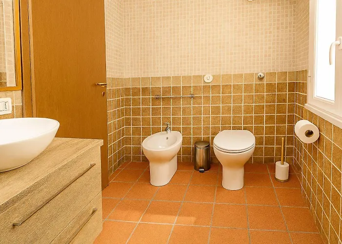 Con Bagno Cucina E Terrazza Al Vicoletto Al Massimo