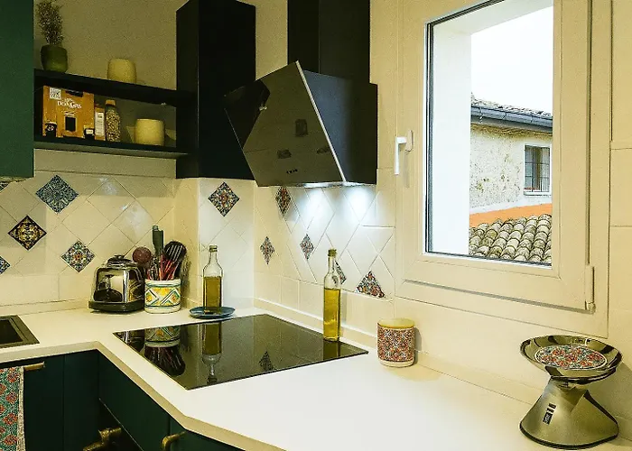 Con Bagno Cucina E Terrazza Al Vicoletto Al Massimo شقة